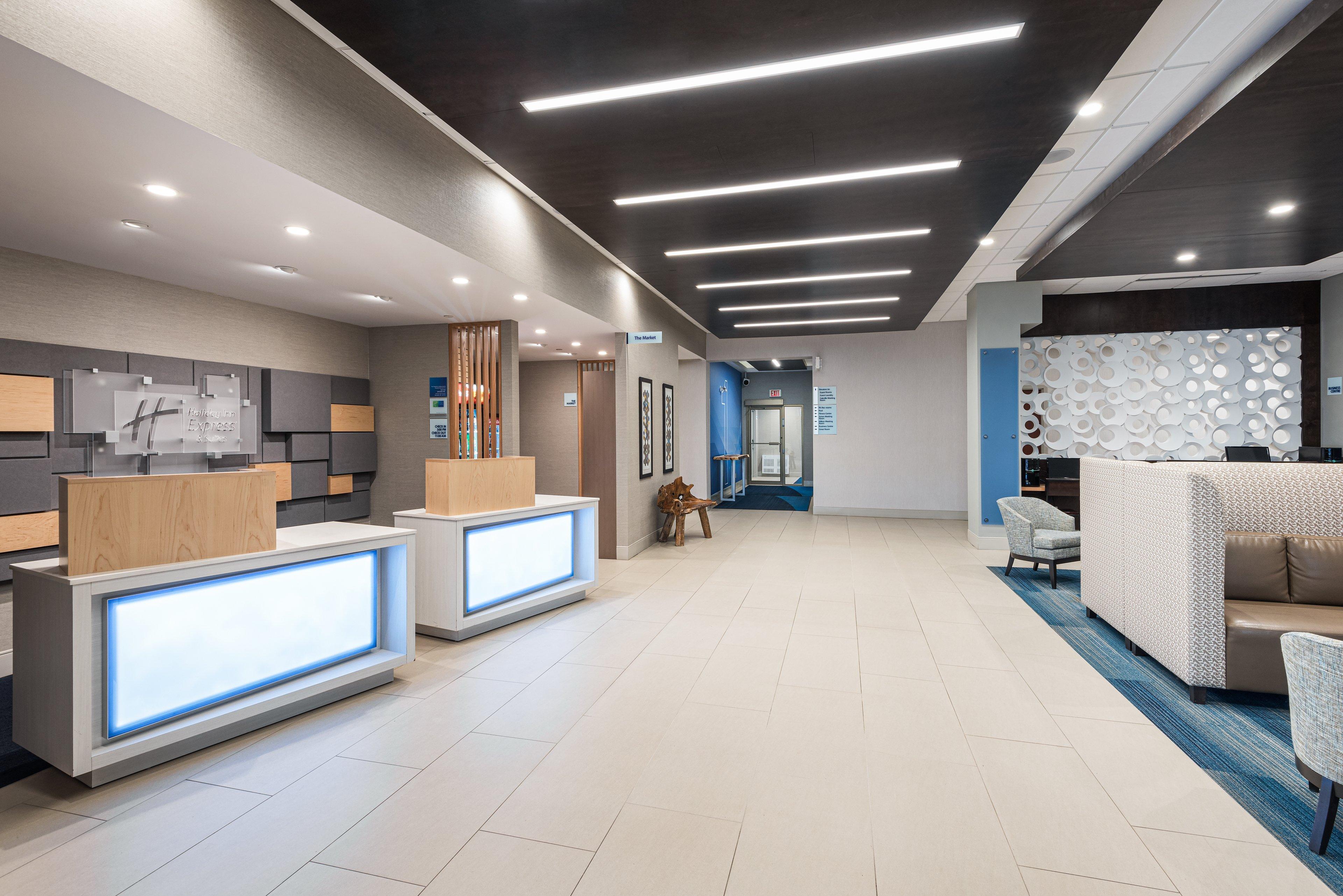 Holiday Inn Express Hotel & Suites Milton By Ihg Exterior photo